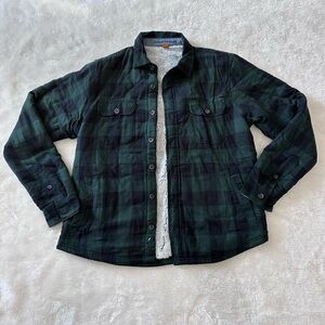 Men’s thick flannel. Size L, never worn. Green and black, warm and cozy.